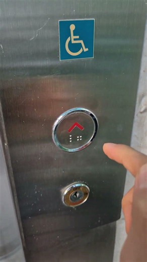 고장난 육교 삐소리나는 송산특수엘리베이터 고장사례