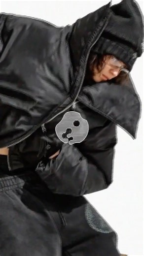 .solutions on Instagram: ".SOLUTIONS BLACK FRIDAY COLLECTION AVAILABLE NOW GUARANTEED “SOLUKTA” GIFT PACK ON ALL ORDERS ABOVE 5000₽ / 61$: LARGE SOLUKTA BAG, TWO COLLECTIBLE PACKS, EXCLUSIVE STICKER SET, 1-NOTHING COIN, AND A PVC SILICONE PHONE HOLDER. www.solutions.solutions"