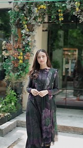 Light lawn fabrics, balanced colour stories, and delicate embroideries come together to create pieces that feel breathable, polished, and elegant 🌹 | Iznik