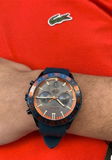 BOSS RUNNER - 58137097 ORIGINAL 🇪🇺 Chronographe à Quartz Pour Hommes Mécanisme de montre : Chronographe ,affichage de Date Style : Sport Couleur du cadran : Bleu Matière du bracelet : Silicone Fermoir : Boucle BOSS Taille du boîtier : 43 mm Étanchéité : 5 ATM Lunette : Rotative Garantie 2 ans 📍Adresse : Alger Draria en face mobilis , Watch Company ✅ Whatsap 📲 0793 94 73 30 - INSTAGRAM ➡️ watchcompany_16 - FACEBOOK ➡️ WATCH COMPANY #explore #الشعب_الصيني_ماله_حل😂😂😂 #montres #ساعات_رجاليه #