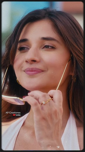 Tareefan X Sonu Thukral | Fukra Insaan, Kanika Mann | Full Screen Status | AP Creationss | #shorts