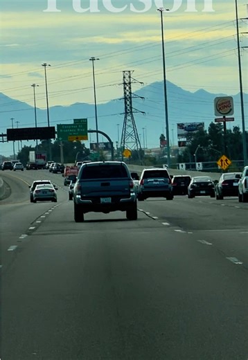 Tucson Arizona traffic on I-10 freeway. #freewaydriving #traffic #merginglanes #tucsonarizona #fypage