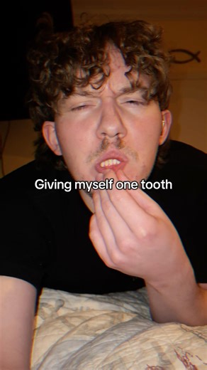 Giving Myself one tooth Challenge! #givingmyselfonetooth #onetooth #funny #onetoothchallenge #fyp