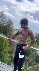 3.5M views · 209K reactions | No puedo creer lo que le hizo a esas sandias @veronicaz94 que miedo usted  | Yeferson Cossio | Facebook