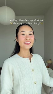 Uyên may mắn được quen nhiều anh chị bạn bè ủng hộ, bình thường hoá, và cũng gặp therapist như một cách nhẹ nhàng để duy trì tinh thần tích cực, lành mạnh. mong đây là tín hiệu nếu bạn cũng cảm thấy mình xứng đáng được chăm sóc nha! 💗 #therapy #healingjourney | Sabrina Uyen Luu