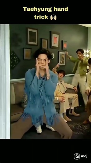 Taehyung hand trick_#bts #btsarmy #btsshort_ #love