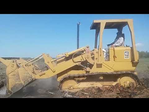 1974 ~941B~ CAT track loader