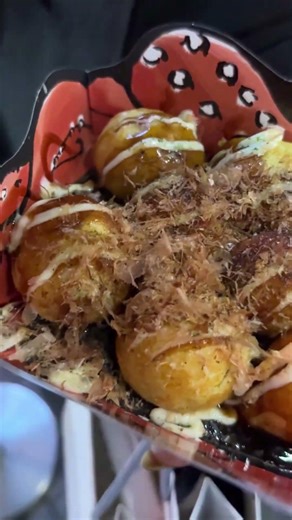 14 seconds of osaka ✨ full osaka vlog above #vlog