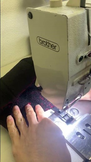 二本針ミシン（brother製）でキャップのクラウン縫製 #shorts｜帽子の木 #sewing #diy #machine #帽子工房 #sewinghacks #ハンドメイド #工業用ミシン
