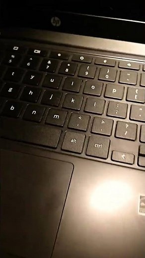 How to open a HP Chromebook