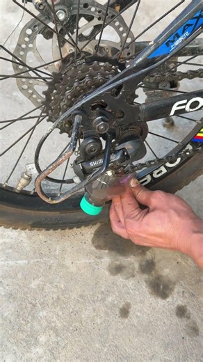 自転車チェーンの洗浄・メンテナンスのコツ#自転車修理#自転車チェーン洗浄ツール#サイクリングの豆知識#実用#生活の知恵