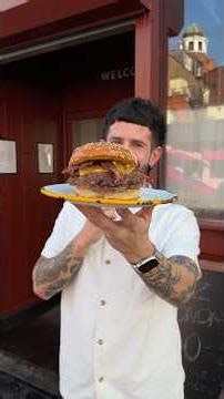 London’s Best Pub Grub | EP3 🍔 #streetfood #londonrestaurants #food #burger