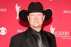 'Time Marches On': Behind Tracy Lawrence's Bittersweet Song