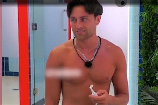 Watch the moment Casey and Gabby speak for the first time since their split