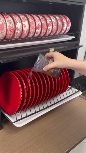 Place drainable storage shelf next to sink for clean kitchen