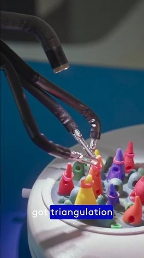 What is single-port robotic surgery?