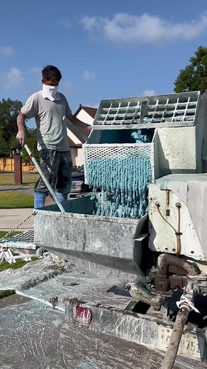 EXTREMELY Satisfying Pool Plaster Application! 😳 #poolplaster #plaster #plasterwork #plastering #poolbuilder #poolconstruction #poolcontractor #plasterlife | JR Pool Plastering&Tx Gunite
