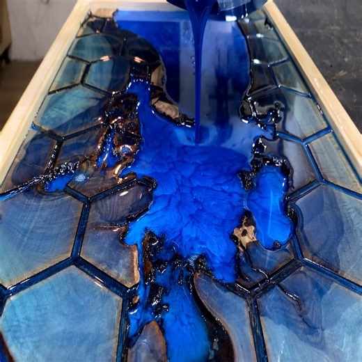 2.1M views · 2.9K reactions | European Walnut Tray with Laser Engraving | DIY & Crafts | Facebook