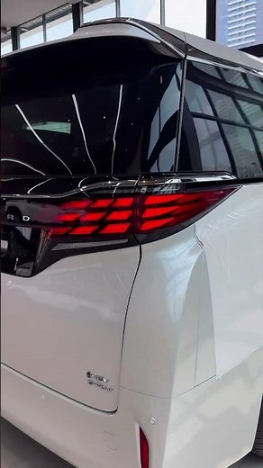 New Toyota ALPHARD 2025! Interior and Exterior