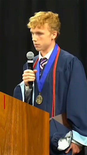 En Estados Unidos puedes citar a un nazi en tu discurso de graduación y la persona que te critica por ello es la que se mete en problemas