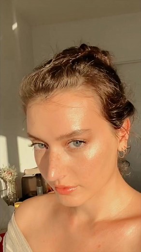 Ana Maria's Glass Skin Dewy Makeup Tutorial