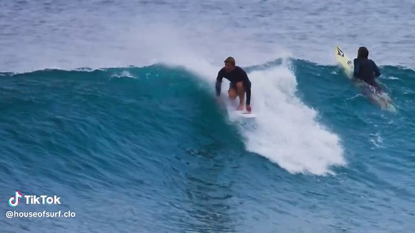 Mastering Surfing Techniques: John John Florence's Style