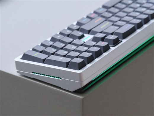【转载】alexotos | Space82% Blade Runner | Graystudio's Latest Keyboard — FRL 1800?