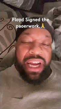 Floyd Mayweather signed the paperwork. Smh #floydmayweather #moneymayweather #themoneyteam