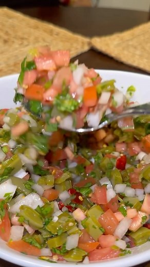 Vane on Instagram: "Salsa de nopales Recipe- Ingredients: 2 cups cleaned, diced nopales 4 cups water 1/2 onion 3-6 Chiles de árbol Pinch of salt 2 tomatoes 1/2 onion 1/2 cup cilantro 3 Chiles de árbol Salt to taste Process: Add your nopales, water, onion, Chiles de árbol, and salt to a pot set to medium heat and boil for 30 minutes, stirring occasionally Drain and remove the Chiles de árbol and onion Give the nopales a quick rinse then add to a separate bowl, add in diced onion, tomato, and cila