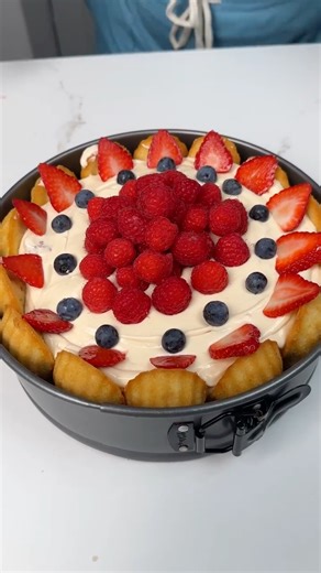 3.6K views · 4 comments | My grandma's favorite cake  This video was produced by Network Media and Cirqnamics | Flavor Blender | Facebook