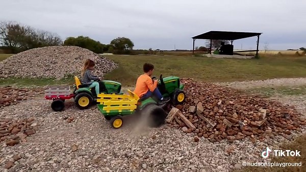 Playing with Tractors in Rocks and Mud | Tractors for Kids Videos