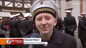 8.9K views · 72 reactions | Weihnachtsmarkt statt Schifffahrt! 20 Seeleute aus dem Ostseebad Warnemünde waren zu Besuch in Erfurt. Grund: Sie gehören zur Stammbesetzung der Korvette Erfurt, die eine enge Partnerschaft zur Landeshauptstadt Erfurt pflegt. | MDR Thüringen | Facebook
