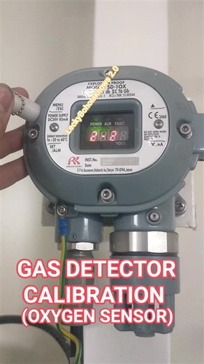 GAS DETECTOR CALIBRATION (OXYGEN SENSOR ) Calibrating a gas detector's oxygen sensor is crucial to ensure accurate readings and maintain safety in various environments. Here's a breakdown of the process: *Why Calibrate an Oxygen Sensor?* - Ensures accurate readings: Calibration adjusts the sensor's response to known gas concentrations, guaranteeing precise measurements. - Compensates for sensor drift: Oxygen sensors can degrade over time, and calibration helps to account for this drift. - Mainta
