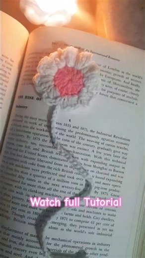 Flowr Bookmark Crochet🌺#crocheting #crochet #crochetgiftideas #crocheteasy #diybookmark