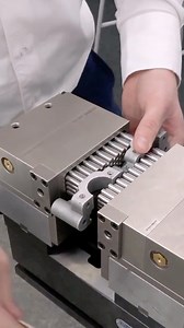 322K views · 2.3K reactions | Really Cool Vice that Clamps Irregular...