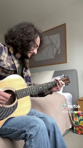 some sky is crying :) #fyp #guitartok #guitar #guitarra #guitarist #guitaristsoftiktok #bluesguitar #blues #stevierayvaughan #jimihendrix #clapton #johnmayer #joebonamassa #acousticcover #acoustic #musiciansoftiktok #jakemusic