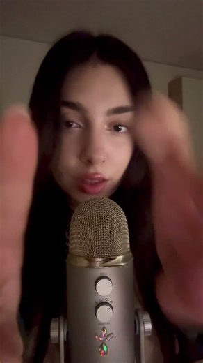 ASMR tingly hand movements #asmr #visualtingle