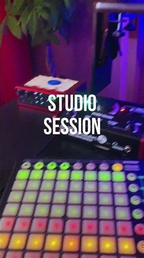 Lucretia My Reflection - Melodic Techno Remix in the Studio