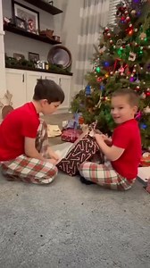 Meet the ChompSaw: a kid-safe power tool for cutting cardboard that helps young makers bring their ideas to life! 🚀 We are officially shipping to Australia 🎉 and only stocking 2,000 ChompSaws for this first release, so order yours now before we sell out for the holidays. You can use the code CHOMP for 10% off free shipping! 📦🪚 | Chompshop