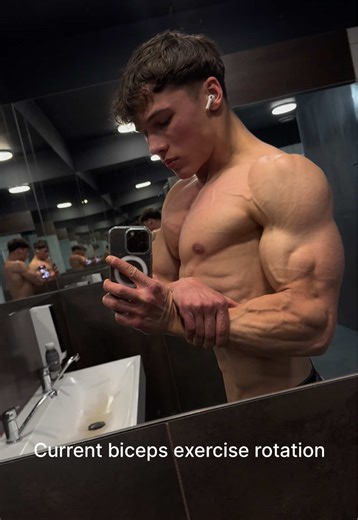 what i currently do to maximize bicep growth i honestly think this is all you need to grow some huge biceps, it has worked wonders for me, no need to overcomplicate things #gym #bodybuilding #aesthetics #gymtok #fyp