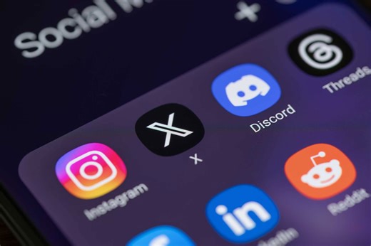 Is Twitter/X down? Elon Musk's platform experiences outage following Grok controversy