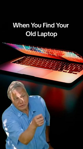 Who else has stumbled across their old laptop, dusted it off, and decided to power it up just for fun because why not? 藍 Sometimes the nostalgia hits different when you find old tech and wonder what’s still inside! #ᴄᴀᴘᴄᴜᴛ #techreels #davidattenborough #Reels #laptop | Syn-Star: IT, Telecoms, Technology | Facebook