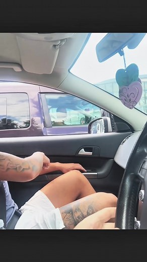 CAR WINDOW PRANK! 🤣🤣🤣🤣🤣🤣🤣 #carwindowprank