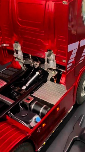 32K views · 826 reactions | GAME-CHANGING 6X6 ACTION!  The Kabolite 770S-100 delivers buttery-smooth drives thanks to its solid metal axles - and wait till you see the price! Tag your truck-loving friends who need to see this! #RCModel #ScaleModels #RCTrucks #ModelPerfection #RCCommunity #HeavyHauler #BudgetBeast #TruckLife | Kabolite RC construction truck& vehicle | Facebook