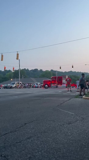 Kenworth Trucks and Oversize Load: Exploring the Power of Semitrucks