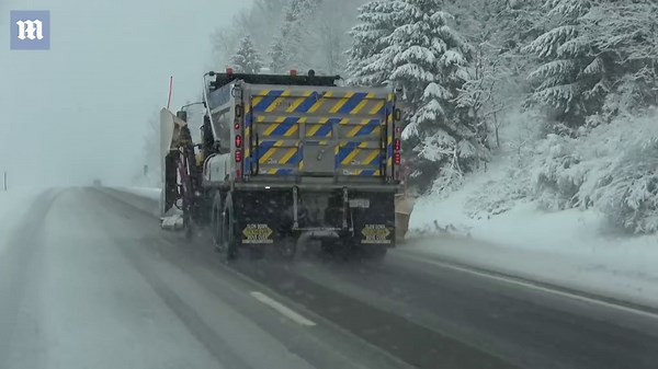 Huge winter storm slams Northeast causing airline chaos, accidents, and outages