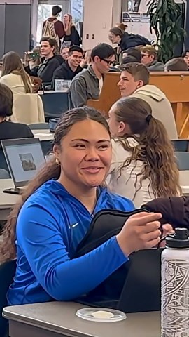 Flash mob in the school cafeteria with @roblandes