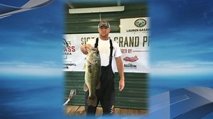 Dumas police officer catches $50,000 winner in Big Bass Bonanza