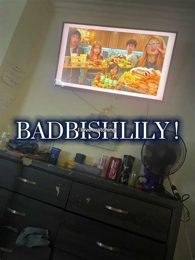 ‪@badbishlily‬ is the BEST!!
