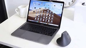 Spring cleaning tip number 2️⃣: get rid of digital clutter by organizing your computer’s desktop. 💻✨ Sort everything into relevant folders (or right into the trash 🗑️) with MX Vertical. http://logt.ly/6189EdD0R | Logitech